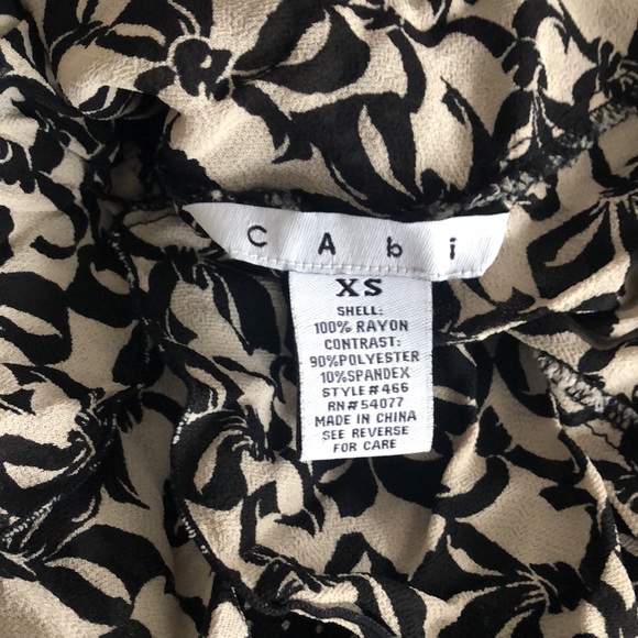 CAbi reversible Polka Dot/Bow Skirt SUPER CUTE!! - Picture 6 of 9